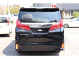 国産車から外車(輸入車)まで全メーカー新車・中古車販売・リース販売・車検・板金・修理・レンタカー取扱店です。テスター(診断機)完備ですので外車(輸入車)の車検や修理も自信をもっておこなっております。