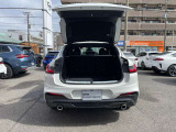 他社では車両価格が安くても膨大な諸経費で総支払額が高いケースが多く見受けられます&hellip;当社では整備費&保証料込価格になりますのでご安心です♪