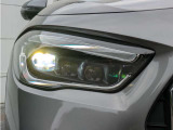 常時150台在庫の輸入車専門大型展示場。展示場に無いお車も全国より、お探しします。