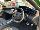 ほとんど走行していないので車内も綺麗です。