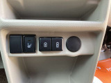運転席シートヒーター、USB電源、シガーソケットがあります