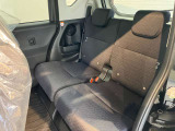 より多くの一般の方へ車を届けれればと思っておりますので同業者様への販売は極力控えさせて頂いております。ご了承下さい。