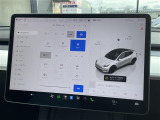モデルY パフォーマンス 4WD 本革シート サンルーフ