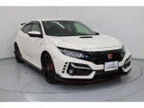 あらゆるシーンで運転をサポートしてくれるHondaSENSINGともっと安心、快適なドライブを楽しみましょう。