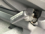 ステッキ式パーキングブレーキ☆