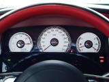Power ReserveのメーターがRolls Royceの特徴です。