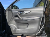 ☆クルマ買ったらエンジンオイル無料のテクノオートリアルです。納車時より走行距離4000キロ又は6ヶ月に一回のペースでご来店していただければ、エンジンオイル交換が無料です!工賃・オイル代金が0円!