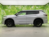 アウトランダー PHEV 2.4 P 4WD 