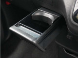 地域によってはなかなかご希望の車種が見つからない事もあるかと思います。当店では一部の離島などを除き、日本全国へ販売させていただくこともできますので、まずはお気軽にお問い合わせくださいませ。