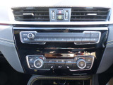 フルオートデュアルエアコン付いています♪ 運転席と助手席で個別に温度を設定できますのでどちらの席でも快適な環境を維持できます♪