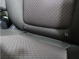 ◆ISOFIX◆シートベルトいらずでチャイルドシートと固定金具を連結するだけでがっちり固定できます。