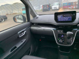 ☆内外装クリーニング☆車の隅々まで徹底的にクリーニングを行っておりますので内外装ともに綺麗な状態でご納車いたします!