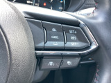 MRCC(マツダレーダークルーズコントロール)は先行車との車間を維持しながら追従走行を行い、長距離でのドライバー負担を軽減させてくれます。