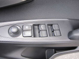 運転席AUTOウインドウ   ミラーは電動開閉付いております。