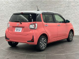 当社の優秀なスタッフがしっかり点検整備をさせていただいてからご納車いたします!さらに!ワイパーゴム、エレメント、エアクリーナーを新品交換させて頂いています!