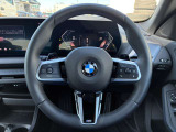 BMWのかっこいいステアリングでドライブを素敵な時間に。。。☆