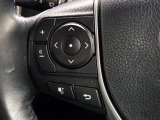 ステアリングスイッチ装備!運転しながら手元でオーディオの操作などができます。