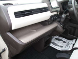 お客様が安心して中古車をご検討できるよう、中古車の価格や品質の適正な情報の提供に努めています。気になるお車がございましたら何なりとお問い合わせください。不当表示は致しません。