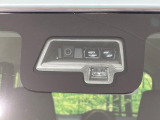 【スズキ セーフティサポート】走行中に前方の車両等を認識し、衝突しそうな時は警報とブレーキで衝突回避と被害軽減をアシスト。より安全にドライブをお楽しみいただけます。