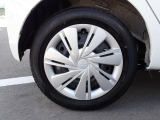 ★純正ホイールキャップ★車体の雰囲気と合っているのは純正品ならではですね!