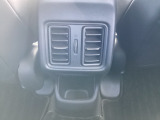 後席に乗車の方も快適に過ごせます。