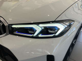 エンジェルアイ、イカリングと呼ばれるBMWのライトの正式名称は「コロナリング」です。一目でBMWとわかる伝統のデザインです。