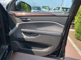 ☆クルマ買ったらエンジンオイル無料のテクノオートリアルです。納車時より走行距離4000キロ又は6ヶ月に一回のペースでご来店していただければ、エンジンオイル交換が無料です!工賃・オイル代金が0円!