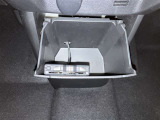 ETC車載器付きです。高速道路の料金所もスムーズに通過できます。
