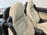 品質には自信があります!ハッピーの品質・キレイなお車をお届けさせていただきたい!そんな気持ちでキレイに仕上げております。フロアマットなどの清掃はもちろん、シート下なども徹底的に清掃しております。