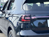 点検整備:ご納車前に&rdquo;Das WeltAuto&rdquo;独自の「点検チェック項目シート」により、部品や機能に関する全71項目もの厳しいチェックを実施します。