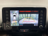 【パノラミックビューモニター】専用のカメラにより、上から見下ろしたような視点で360度クルマの周囲を確認することができます☆死角部分も確認しやすく、狭い場所での切り返しや駐車もスムーズに行えます。
