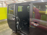 届出済 未使用車は新車の香りがします!中古車のようにタバコ臭い心配がありません。