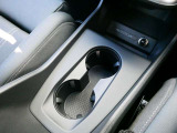 【運転席操作部】ドリンクホルダー