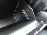 ETCが装着されています。再セットアップ後高速道路の料金所をノンストップで通過できて大変便利です。