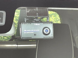 【ドライブレコーダー】ドライブレコーダー装備!走行中はもちろん、あおり運転や事故に遭遇した際、映像で記録し、万一のリスクに備えます。※記録用SDカードはお客様ご自身でご準備いただく必要があります。