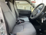 運転席シートです。