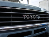 【新品】TOYOTAフロントグリル
