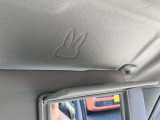 運転席サンバイザー上部には隠れラパンちゃんがいます!遊び心も忘れません。