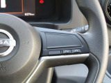 ステアリングスイッチ付きです。運転に集中できます。