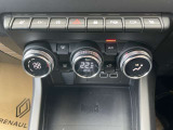 シートヒーター機能付きなので真冬や早朝でも快適です