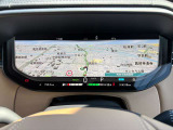 メーター内でもナビ画面をご覧いただけます。ナビゲーションルート案内等もメーター内に表示されます。