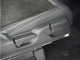 ◆シートハイトアジャスター◆運転席を上下に高さ調節ができます!運転ポジションを体格に合わせてシート調整できます。