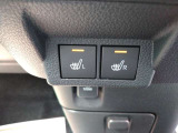 冬場に嬉しいシートヒーター付きです。運転席と助手席に搭載されています。