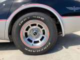 リヤタイヤサイズ255/60R15