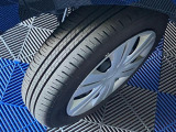 アルミホイールで外観の印象もグッと上がります☆★