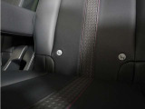◆ISOFIX◆シートベルトいらずでチャイルドシートと固定金具を連結するだけでガッチリ固定できます。