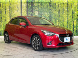 高透明度のガラス皮膜で撥水はもちろん、上質なツヤ・光沢を実現。紫外線や酸性雨から大切な愛車を保護し、色あせ・劣化を防止。「弾スプラッシュコート」、「弾プリミッサコート」からお選びいただけます。