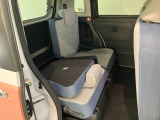 お客様にぴったりなおクルマをお選びいただけますように様々な展示車をご用意致しております!ダイハツの軽自動車だけではなく、他メーカー車やコンパクトカー・ミニバンなども数多く取り揃えております!