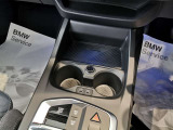 BMWプレミアムセレクション前橋では、高年式低走行モデルからMモデル、年式が経ちなかなかディーラーでは見かけないモデルまで幅広いラインナップで認定中古車を取り扱っております。品質に自信があります。