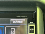 高画質モニター画面で、ナビゲーションや各種情報を鮮明に表示。視認性が高く、運転中の確認もスムーズに行えます。